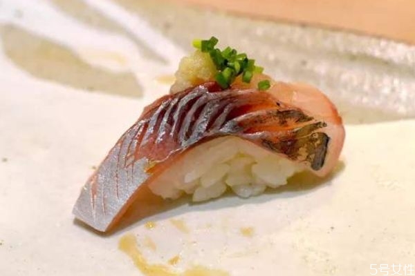 自然乐园气垫cc霜怎么样,自然堂cc气垫霜好用吗 自然乐园气垫cc霜怎么样,自然堂cc气垫霜好用吗