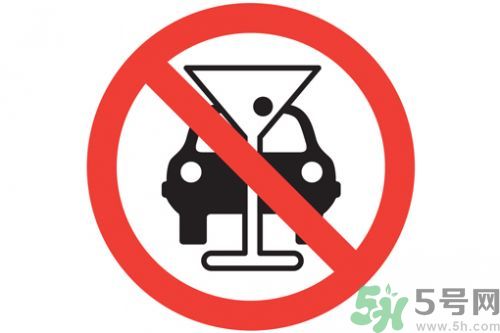 如何判定是否能安全驾驶?(如何判定车是否可以安全通过) 如何判定是否能安全驾驶?(如何判定车是否可以安全通过)