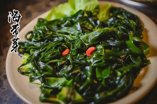 海带芽热量高吗(海带芽热量高吗)