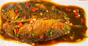 鳊鱼适合和哪些食材一起做汤(鲮鱼可以搭配什么煲汤) 鳊鱼适合和哪些食材一起做汤(鲮鱼可以搭配什么煲汤)