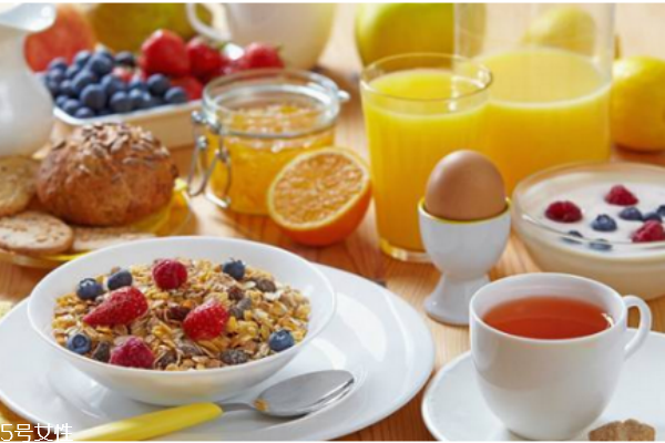 适合女人吃的早餐有哪些(女性适合吃什么早餐) 适合女人吃的早餐有哪些(女性适合吃什么早餐)