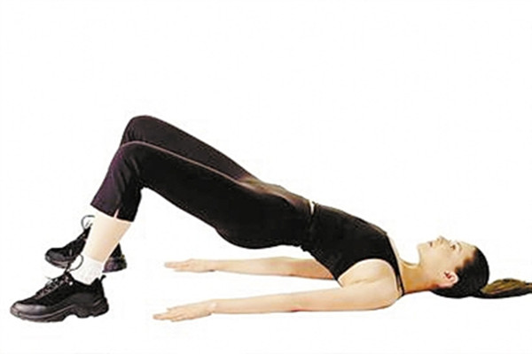 女生力量锻炼的好处(女性练力量的好处)