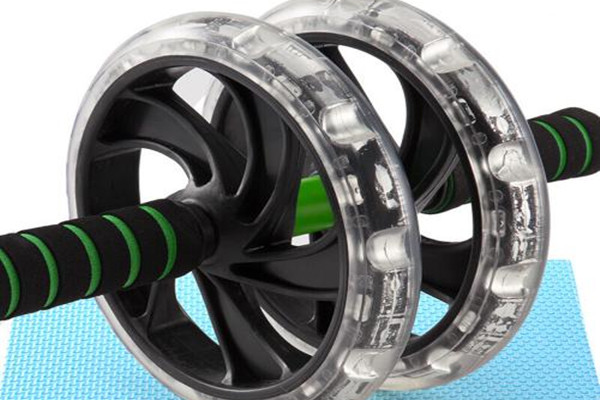 为什么健腹轮会伤腰(健腹轮会伤腰吗)