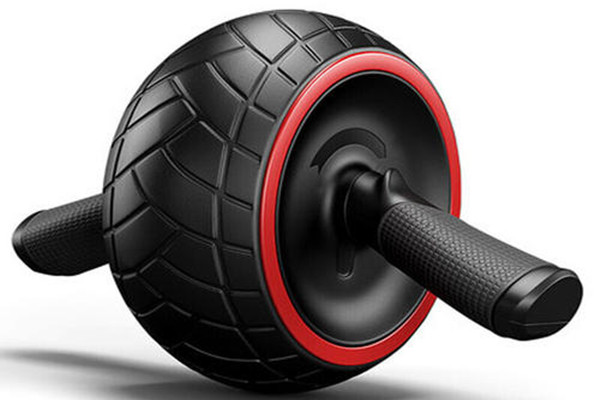 练腹肌轮多久能练出腹肌(健腹轮多久能练出腹肌)