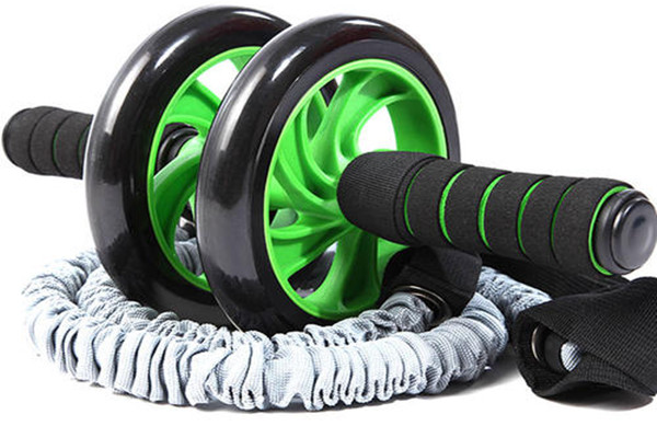 腹肌轮能每天练吗(腹肌轮能天天练吗)