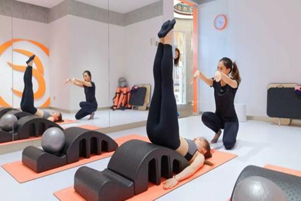 练普拉提能长高吗(练普拉提能长高吗)