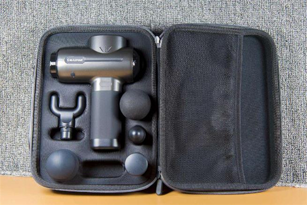 肌肉疼痛能用筋膜枪吗(肌肉疼痛能用筋膜枪吗)