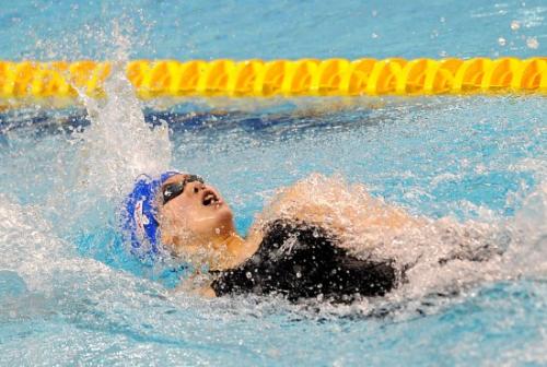 仰泳哪个地方要要到(仰泳怎么游)