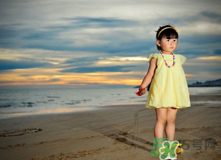 小孩学才艺的最佳年龄,儿童学什么才艺比较好 小孩学才艺的最佳年龄,儿童学什么才艺比较好