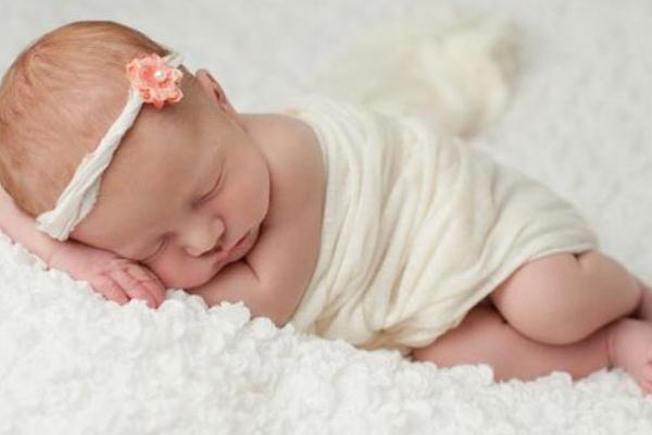 新生儿黄疸可以吃黄连吗?,新生儿可以吃黄连吗