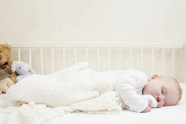 宝宝夜哭怎么办,有什么办法可以解决婴儿夜哭