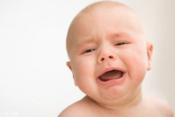 婴儿几个月剃胎毛最好,宝宝的胎发什么时候剃比较好