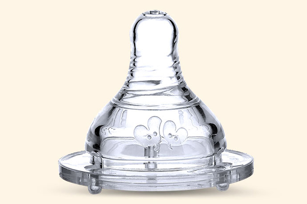 新生儿用奶嘴用几个孔的?,刚出生婴儿奶嘴用多大孔