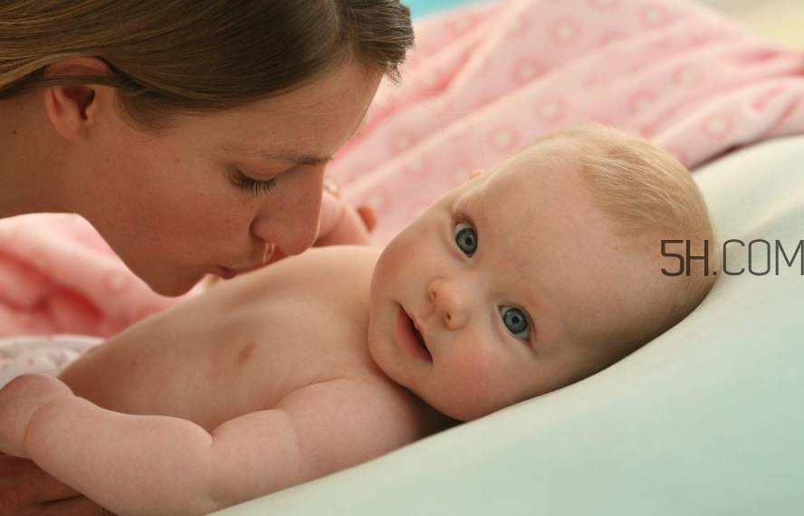 新生儿枕头哪个牌子好,新生儿用什么枕头好