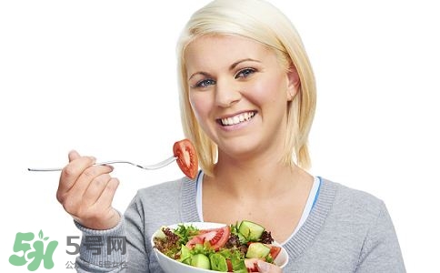 两个月母乳不够吃怎么办,要想母乳多吃什么最好