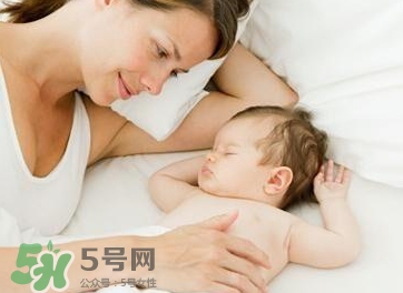 让宝宝快速睡觉的方法,怎样才能让小宝宝睡觉的方法