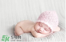 早产儿比正常孩子发育缓慢吗,早产孩子的发育和正常婴儿一样吗? 早产儿比正常孩子发育缓慢吗,早产孩子的发育和正常婴儿一样吗?