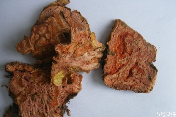 红景天的作用是什么,红景天是啥样的,起啥作用