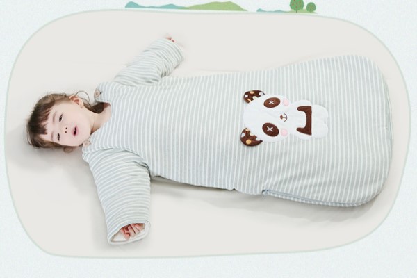 冬季宝宝盖什么被子合适,宝宝冬天睡袋 冬季宝宝盖什么被子合适,宝宝冬天睡袋