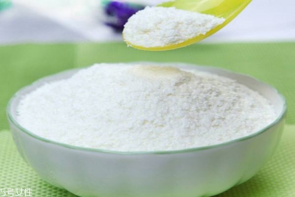 什么米粉宝宝吃的最好,五个月的宝宝吃什么米粉