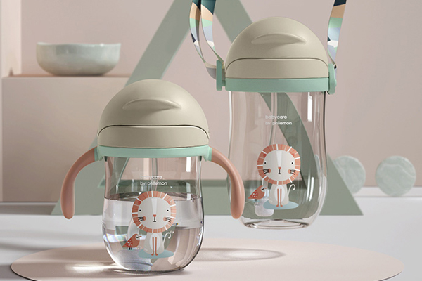 宝宝学饮杯哪个牌子好,鸭嘴学饮杯多大宝宝用