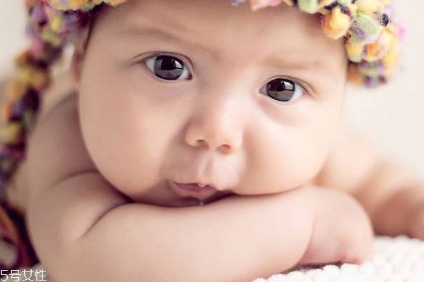 3岁宝宝感冒反复发烧怎么办,宝宝感冒的症状表现