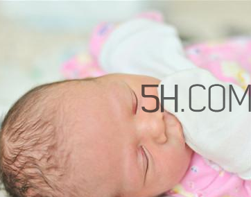 新生儿黄疸高有什么症状,新生儿黄疸都有什么症状