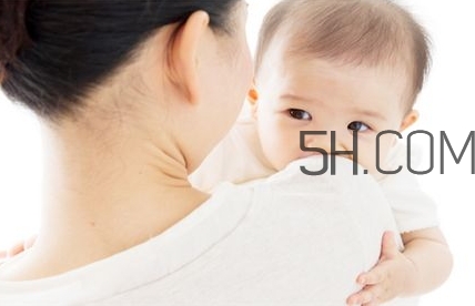 孩子说妈妈偏心,总觉得妈妈偏心 孩子说妈妈偏心,总觉得妈妈偏心