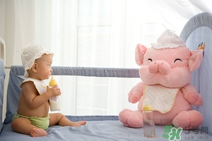 混合喂养婴儿怎么混合喂,如何正确的混合喂养宝宝 混合喂养婴儿怎么混合喂,如何正确的混合喂养宝宝