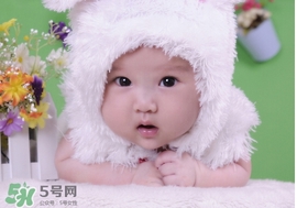 大年初一出生的女孩好不好?,大年初一女孩出生好吗