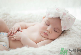 10月份可以断奶吗,10月份可以断奶吗?断奶前要准备什么