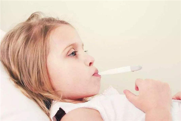 怎样给宝宝按摩肚子促进消化,宝宝按摩哪里说话快