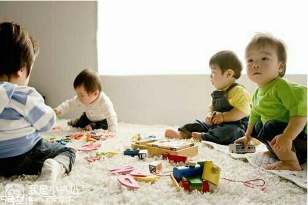 养男宝宝和女宝宝的区别,养男宝和女宝的区别