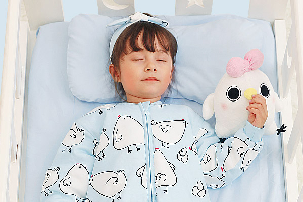 娃娃睡觉抽搐什么原因,宝宝晚上睡觉抽搐是什么原因 娃娃睡觉抽搐什么原因,宝宝晚上睡觉抽搐是什么原因