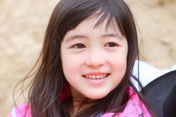 宝宝脸上长痘痘如何消除,孩子长痘痘了怎么消除