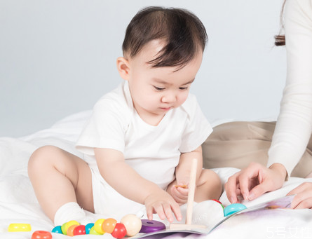 婴儿耳屎多久清理一次,小宝宝耳屎需要清理吗