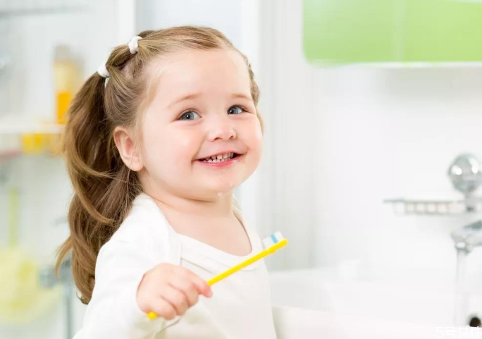 宝宝说话慢是什么原因引起的,小孩牙齿长的慢是什么原因