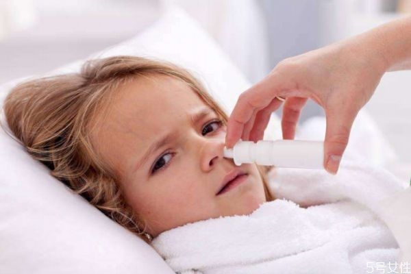 宝贝反复发烧是什么原因引起的,宝宝发烧的原因有哪些