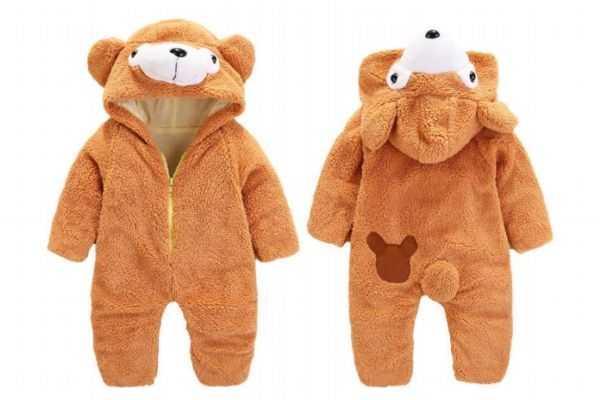 宝宝连体衣里面穿什么衣服,宝宝连体衣里面穿什么好