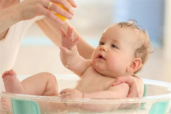 小儿支气管炎可以吃鸡蛋吗?,小儿急性支气管炎可以吃鸡蛋吗