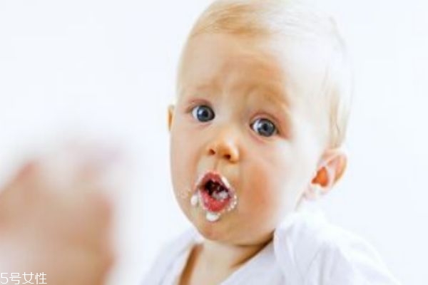 婴幼儿辅食添加的方法,婴幼儿辅食添加的顺序