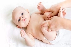 宝宝为什么老是胀气,小儿胀气是怎么引起的