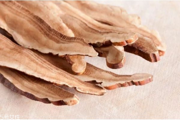 哪种人不适合吃灵芝,五类人最好不要吃灵芝 哪种人不适合吃灵芝,五类人最好不要吃灵芝