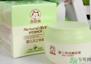 一岁多宝宝可以用凡士林吗,一岁半宝宝可以用凡士林吗