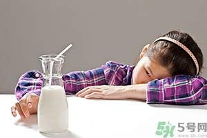 2岁半宝宝挑食不爱吃饭怎么办,孩子不好好吃饭挑食厉害怎么办 2岁半宝宝挑食不爱吃饭怎么办,孩子不好好吃饭挑食厉害怎么办