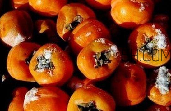冻柿子的食用禁忌,冻柿子不能吃 冻柿子的食用禁忌,冻柿子不能吃