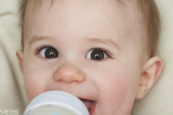 各段奶粉和对应年龄,奶粉每段适合年龄段