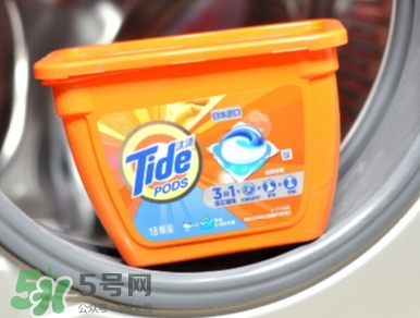 汰渍洗衣球怎么用