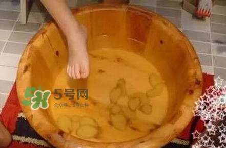 宝宝生姜泡脚怎么弄,生姜怎么泡脚效果最好 宝宝生姜泡脚怎么弄,生姜怎么泡脚效果最好