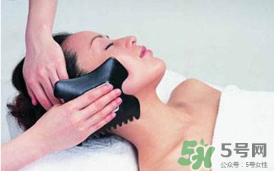 女人刮痧好还是拔罐好还是拔火罐好,女人刮痧好还是拔罐好?